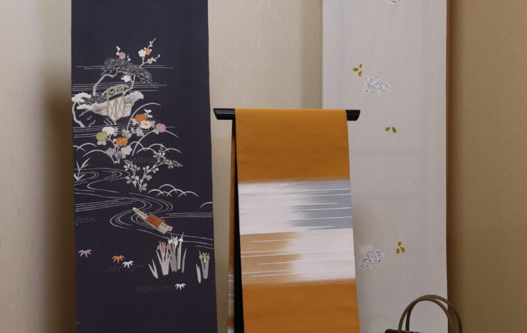 御所解訪問着　本爪掻綴れ帯　辻が花染の小紋　｜染と呉服はっとり