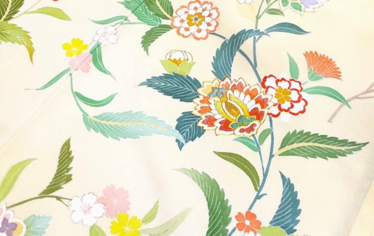 母としての着物　訪問着　奈良　宝相華華紋　訪問着のアップ｜染と呉服はっとり