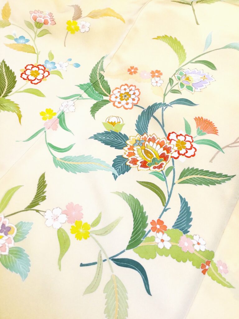母としての着物　訪問着　奈良　宝相華華紋　訪問着のアップ｜染と呉服はっとり