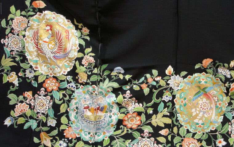 老舗呉服店の黒留袖