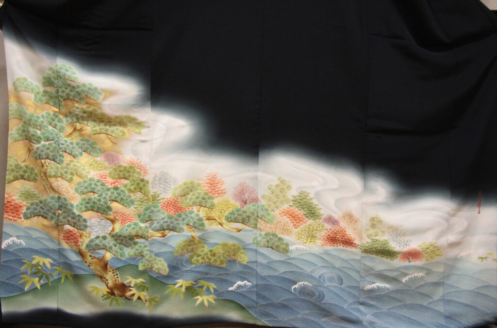 黒留袖 渡月橋の風景 祖父の作品 |染と呉服はっとり
