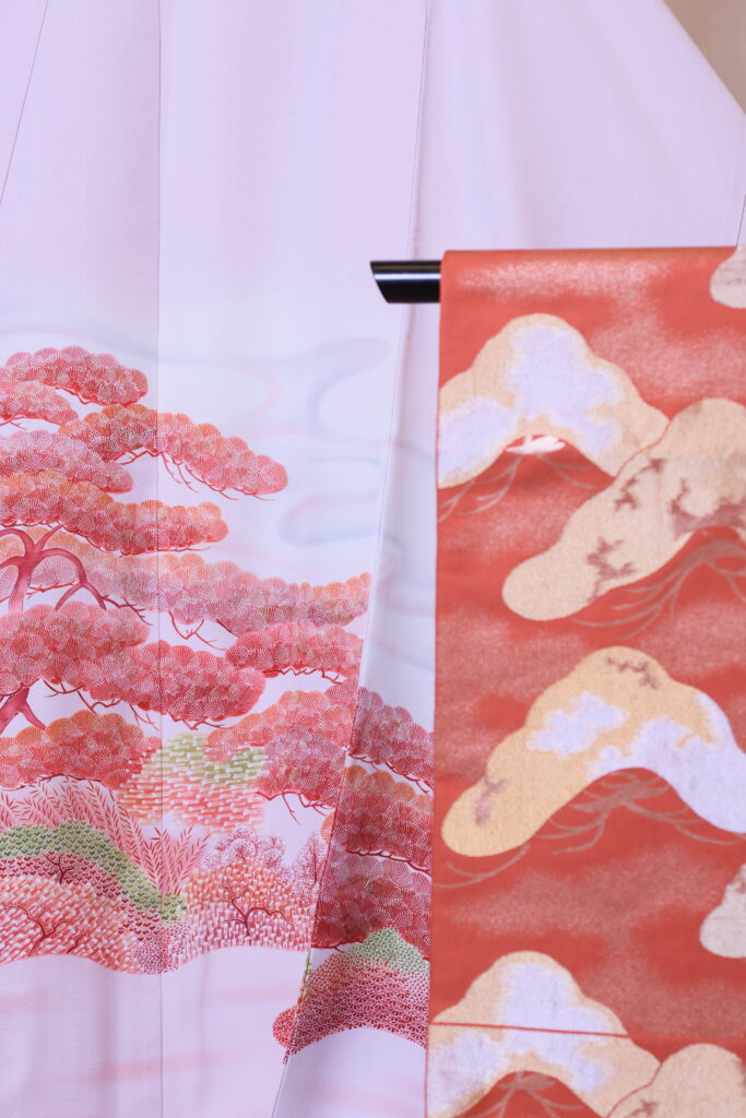 結婚式にふさわしい色留袖と袋帯 奈良の呉服店