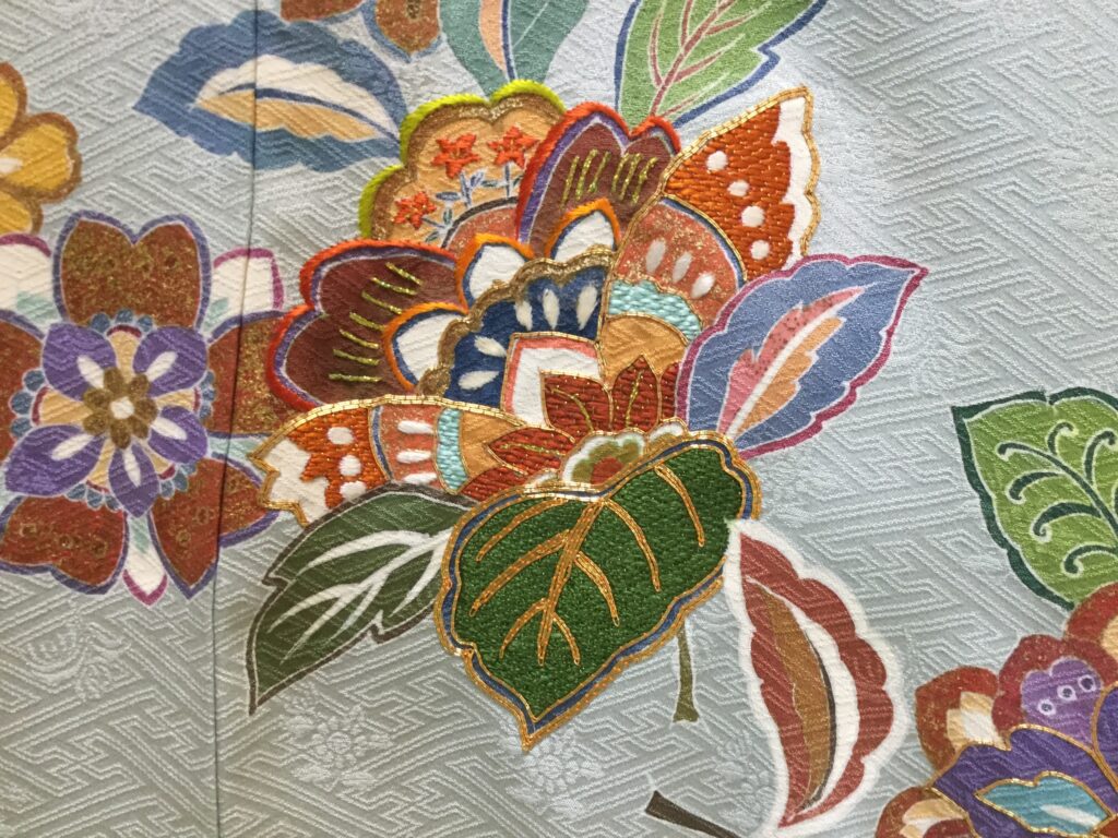 京刺繡　唐花文　訪問着の柄　正倉院