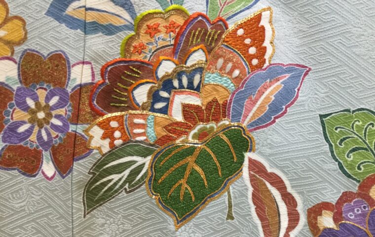 京刺繡　唐花文　訪問着の柄　正倉院