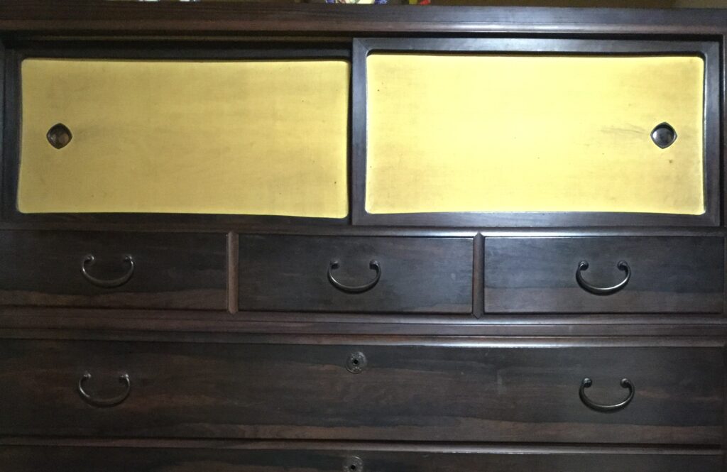 祖母の箪笥 着物のカビ 着物クリーニング