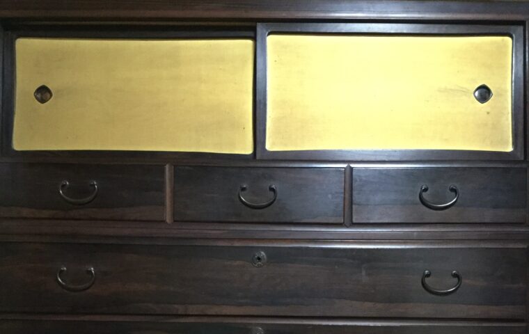 祖母の箪笥　着物のカビ 着物クリーニング