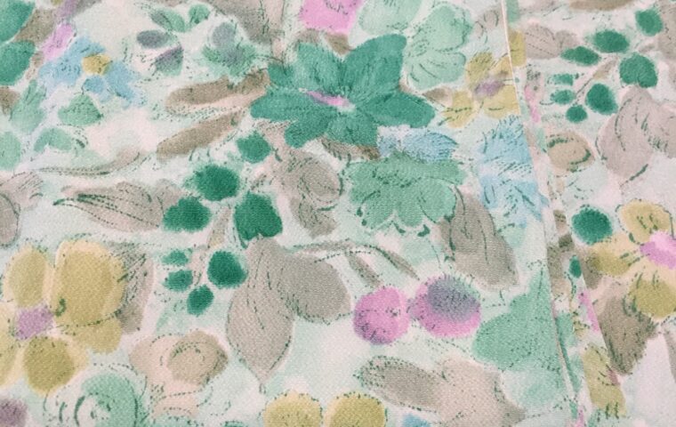 小紋　草花ロウケツ染　解き洗い張り