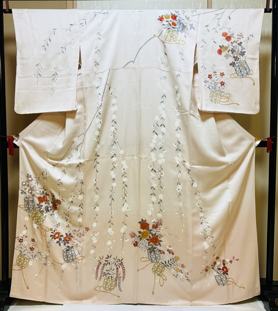 訪問着　桜に花かご