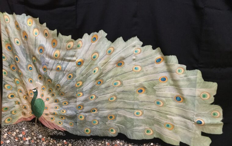 黒留袖　孔雀　祖父の作品