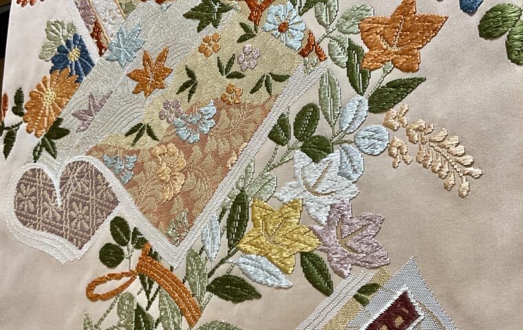 唐織　袋帯　文箱に草花文