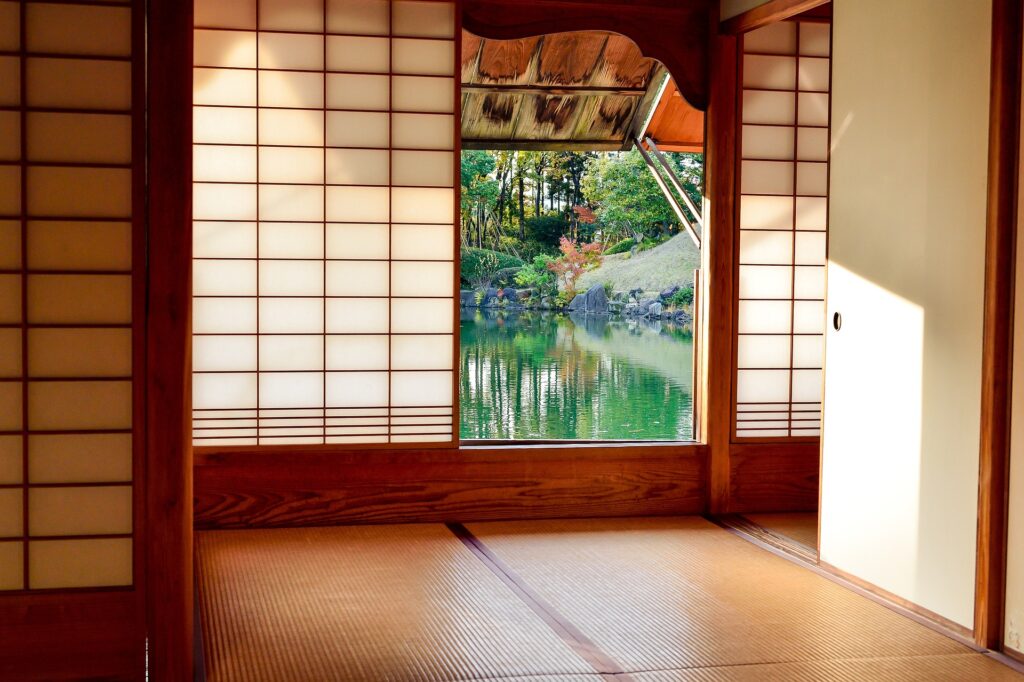 伝統的な日本茶室の風景 たとう紙の交換