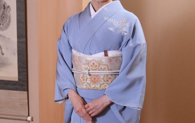 着物を愉しむ　女将手帖　染と呉服はっとり四代目女将